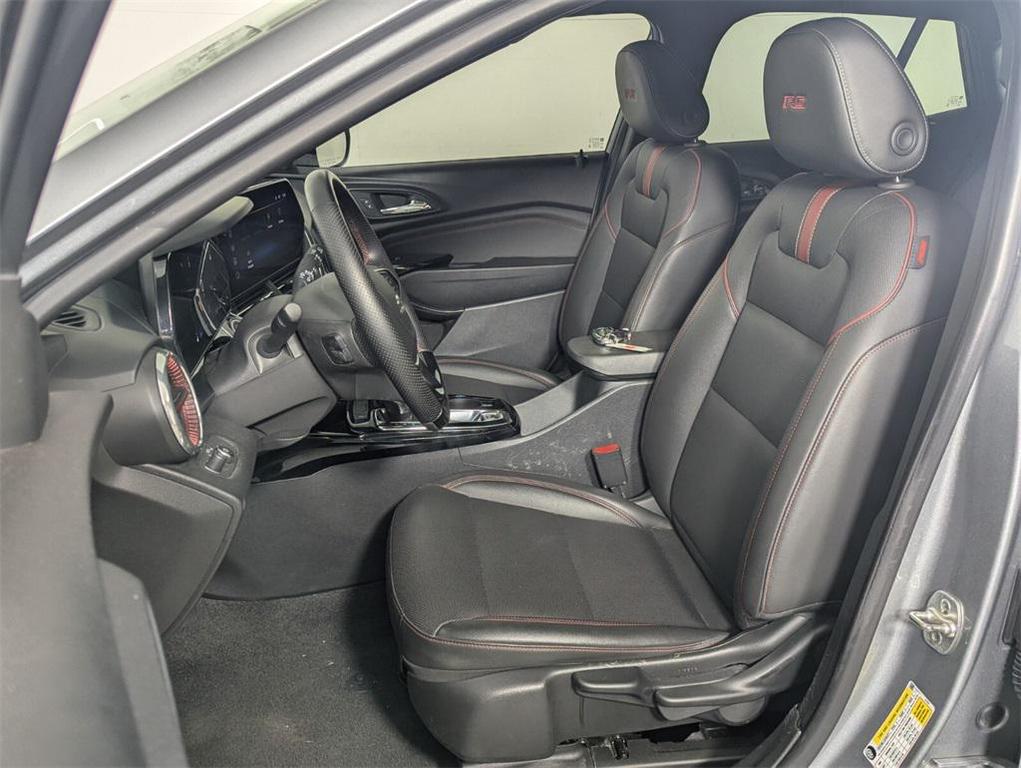 used 2025 Chevrolet Trax car, priced at $19,900