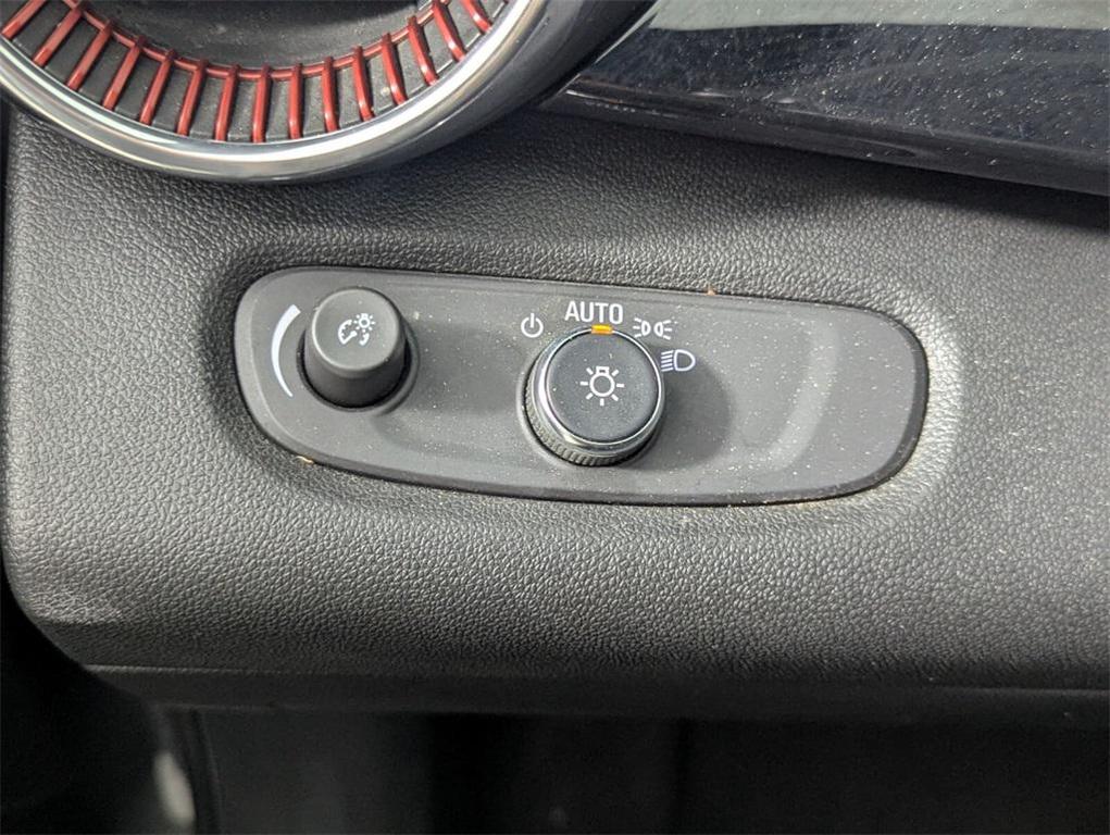 used 2025 Chevrolet Trax car, priced at $19,900