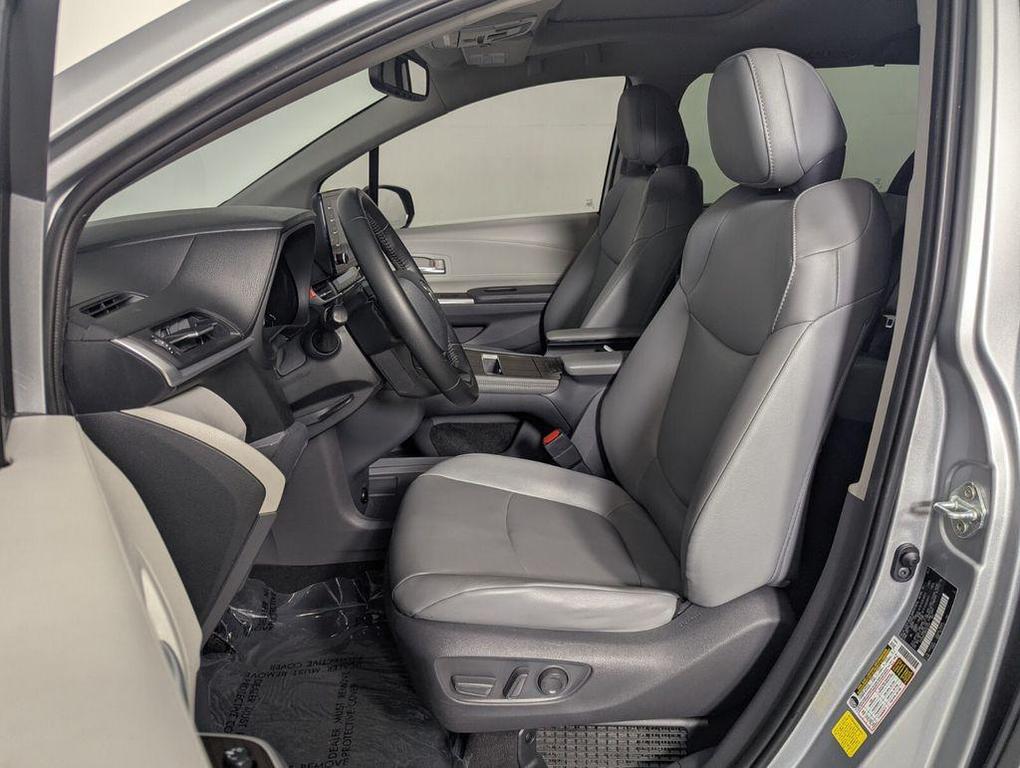used 2021 Toyota Sienna car, priced at $37,875