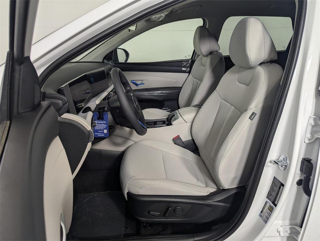 new 2026 Hyundai Tucson car, priced at $32,643