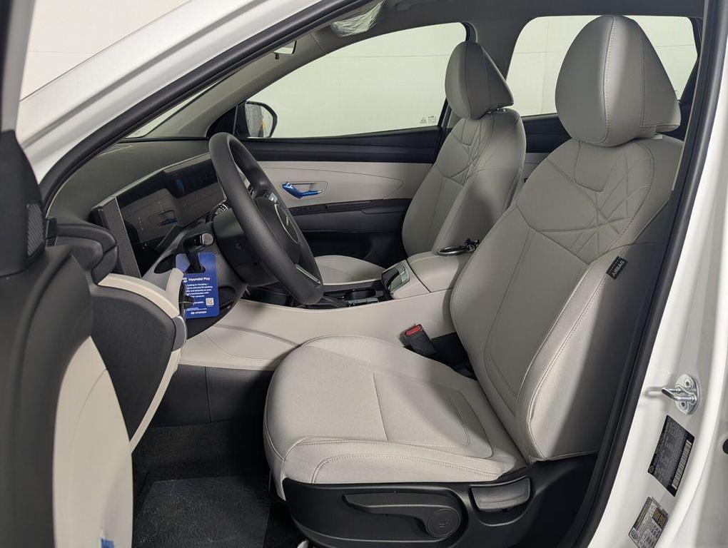 new 2026 Hyundai Tucson car, priced at $32,642