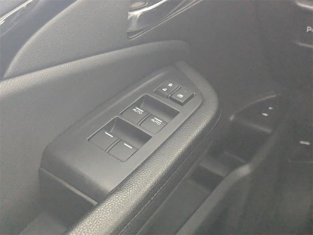 used 2018 Honda Pilot car, priced at $16,900