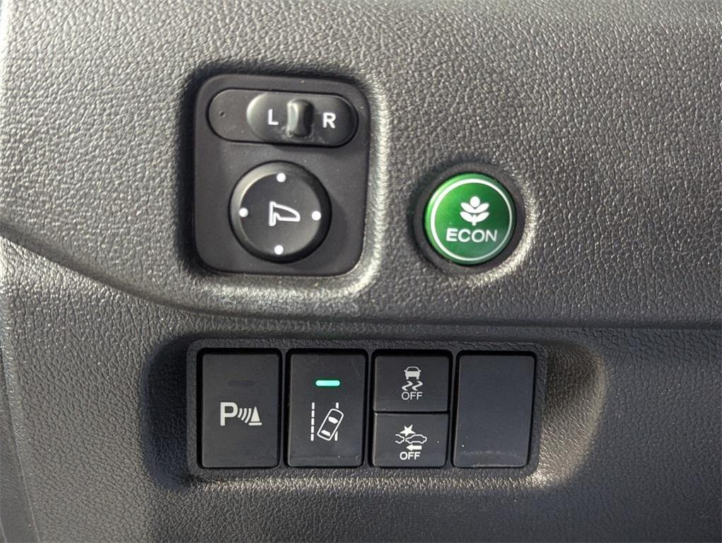 used 2018 Honda Pilot car, priced at $16,900