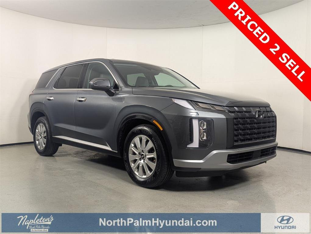 used 2023 Hyundai Palisade car, priced at $29,000