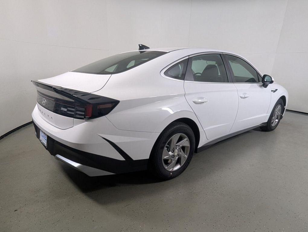 new 2026 Hyundai Sonata car, priced at $30,307