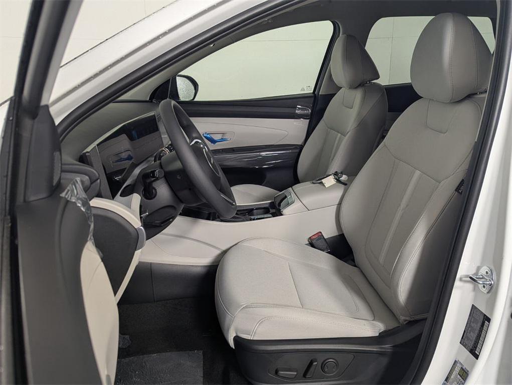 new 2026 Hyundai Tucson car, priced at $32,010
