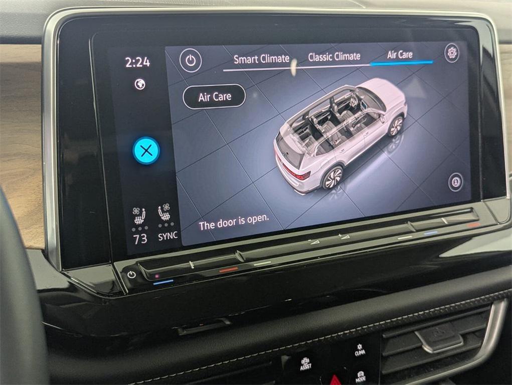 used 2025 Volkswagen Atlas car, priced at $31,500