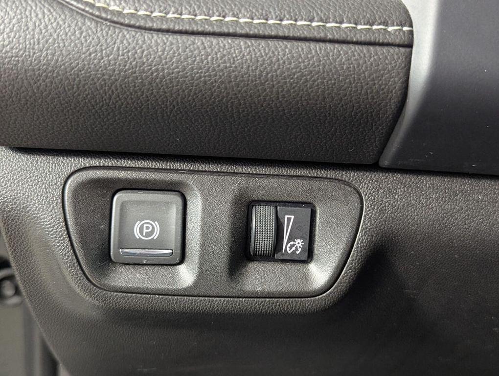 used 2022 GMC Acadia car, priced at $21,875
