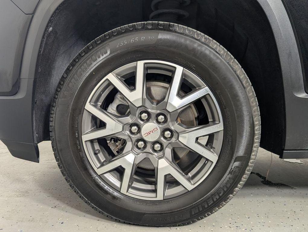 used 2022 GMC Acadia car, priced at $21,875