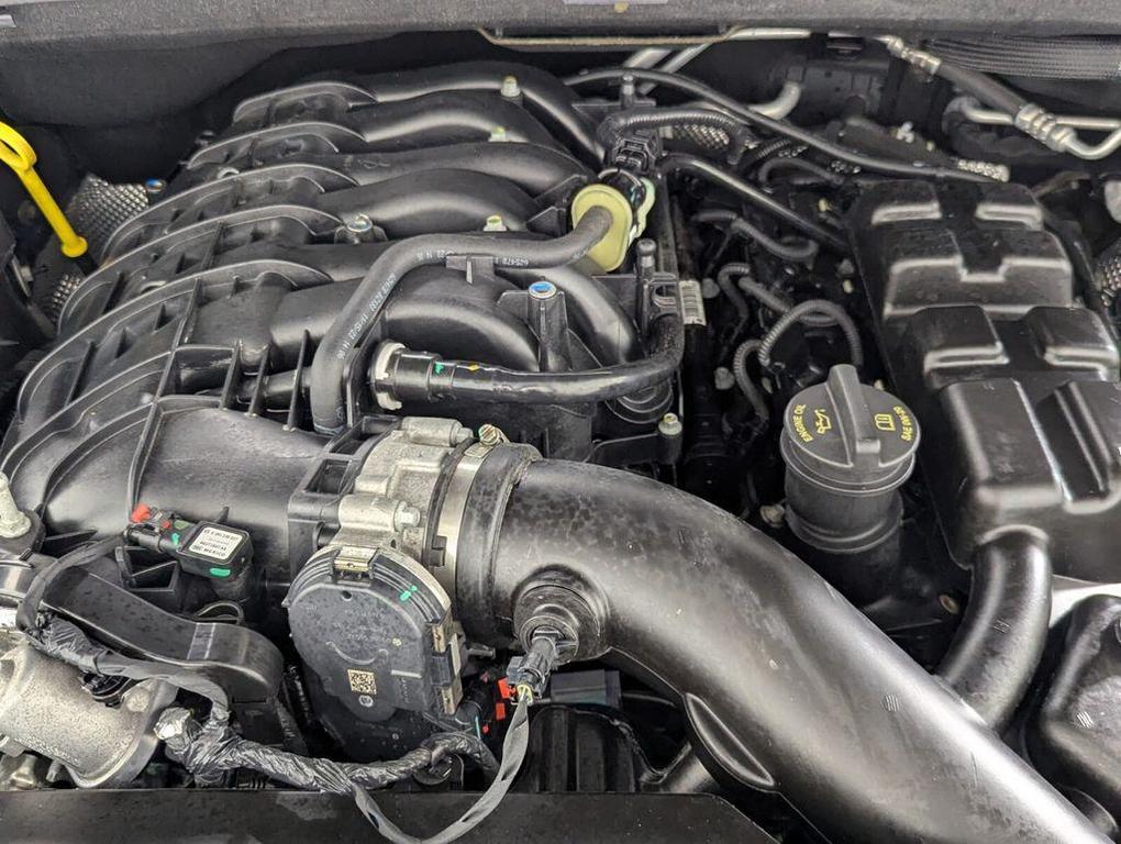 used 2024 Dodge Durango car, priced at $27,776