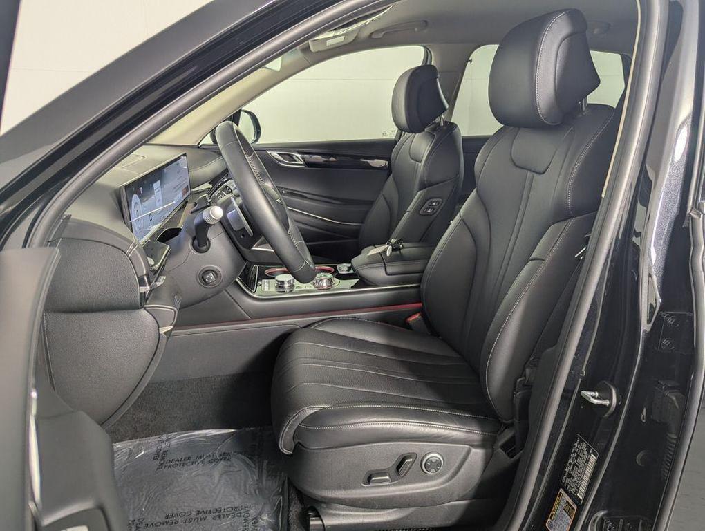 used 2025 Genesis GV80 car, priced at $44,900