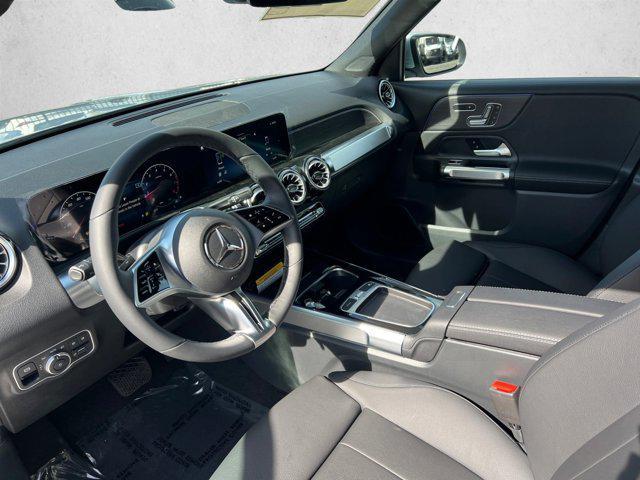 new 2026 Mercedes-Benz GLB 250 car, priced at $53,565