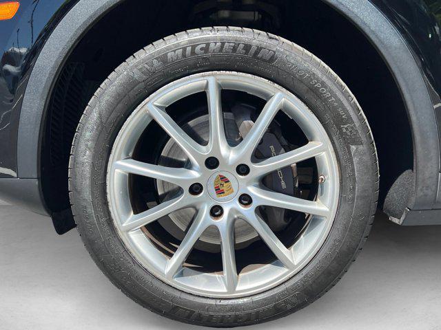used 2020 Porsche Cayenne car