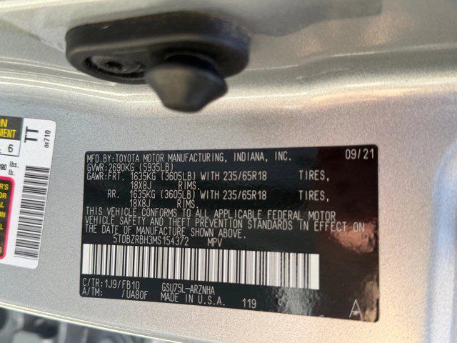 used 2021 Toyota Highlander car