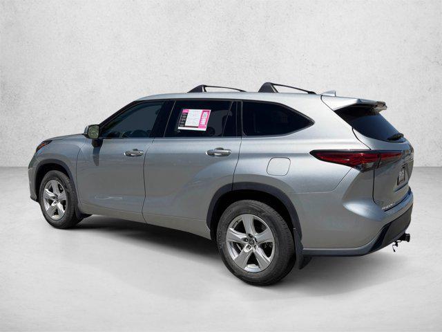 used 2021 Toyota Highlander car