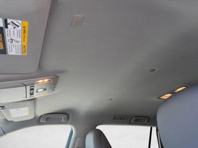 used 2021 Toyota Highlander car