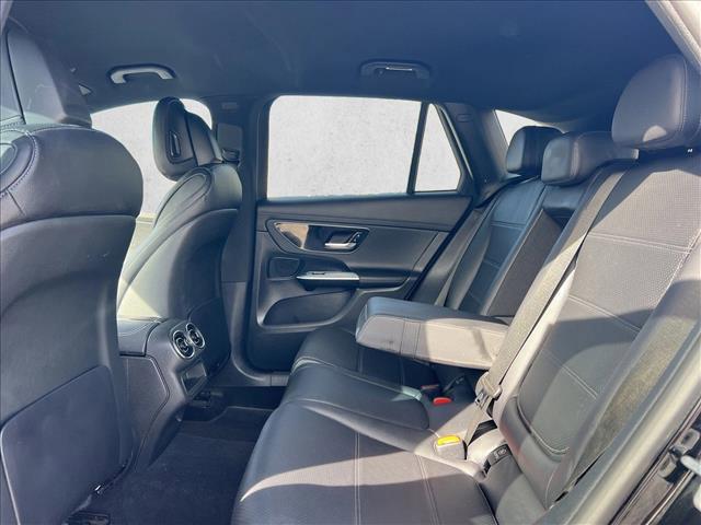 used 2023 Mercedes-Benz GLC 300 car