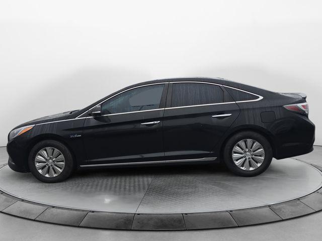 used 2017 Hyundai Sonata Hybrid car, priced at $13,272