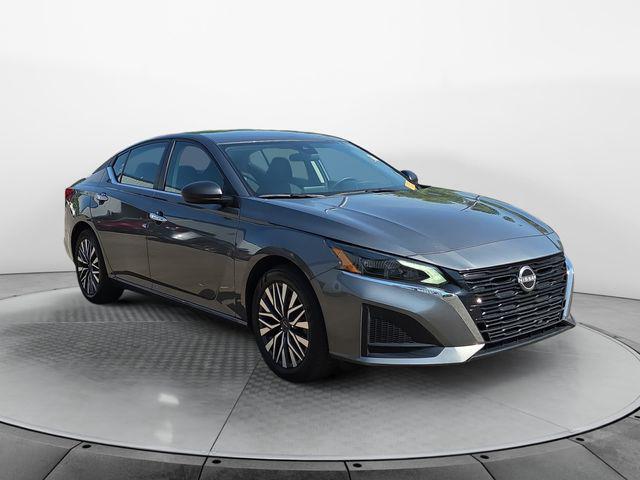 used 2025 Nissan Altima car, priced at $20,772