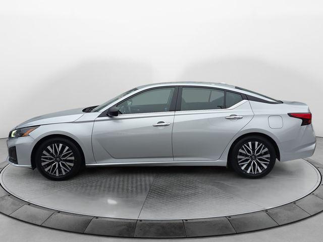 used 2024 Nissan Altima car, priced at $17,872