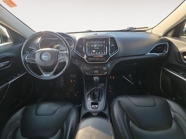 used 2020 Jeep Cherokee car, priced at $16,072