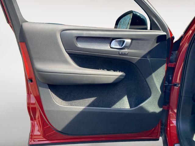 used 2022 Volvo XC40 Recharge Pure Electric car, priced at $22,072