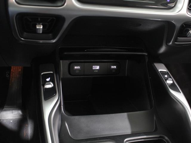 used 2022 Kia Sorento car, priced at $24,800