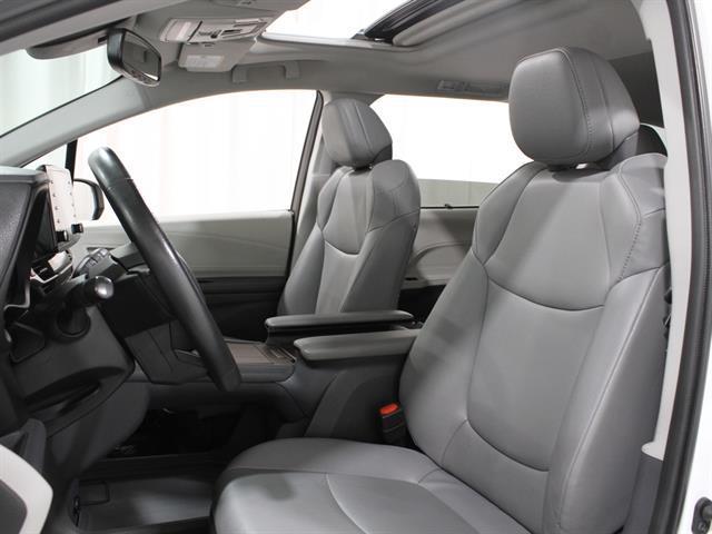 used 2023 Toyota Sienna car, priced at $37,995