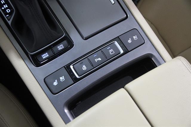 used 2020 Genesis G80 car, priced at $25,995