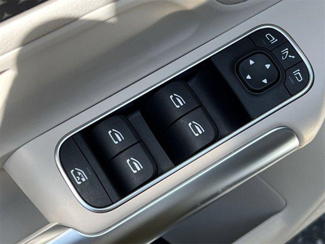 used 2026 Mercedes-Benz GLA 250 car, priced at $39,000