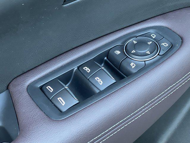 used 2023 Cadillac XT6 car, priced at $38,800