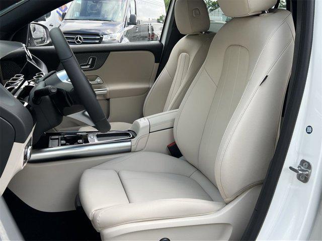 used 2025 Mercedes-Benz GLA 250 car, priced at $36,000