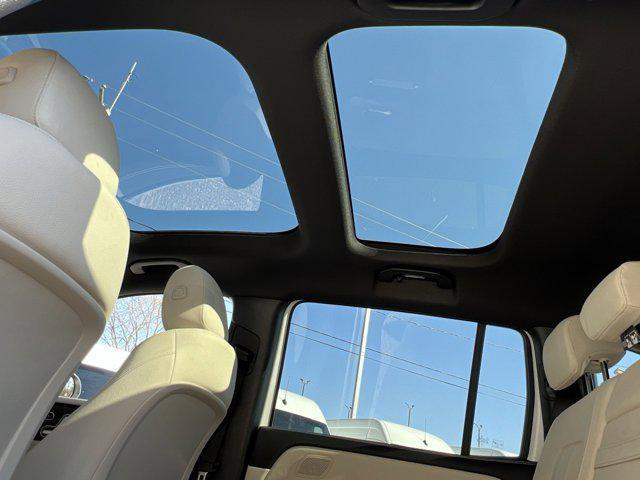 used 2026 Mercedes-Benz GLB 250 car, priced at $46,500