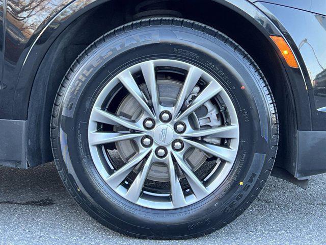 used 2023 Cadillac XT5 car, priced at $29,000