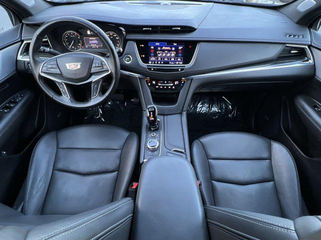 used 2023 Cadillac XT5 car, priced at $29,000