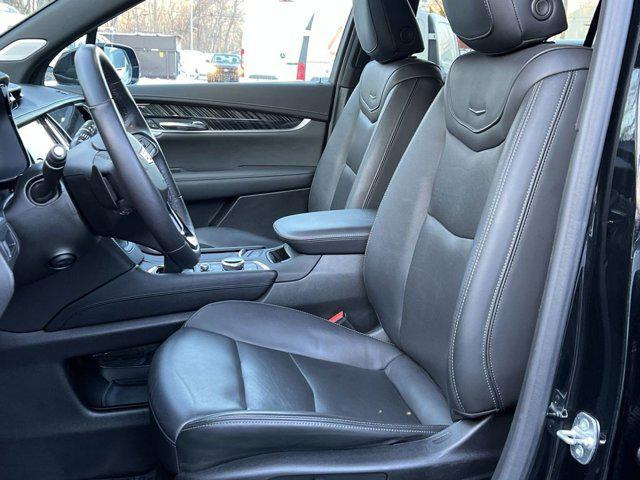used 2024 Cadillac XT6 car, priced at $38,000
