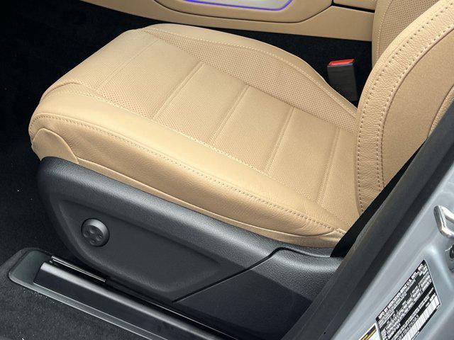 new 2026 Mercedes-Benz GLE 450e car, priced at $85,600