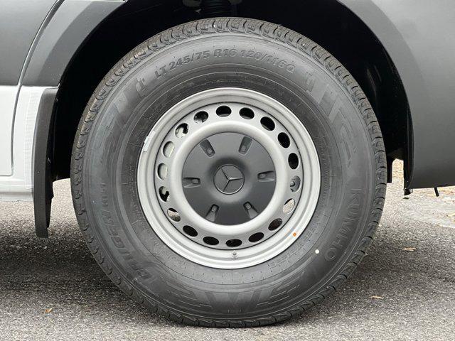 new 2026 Mercedes-Benz Sprinter 2500 car, priced at $69,438