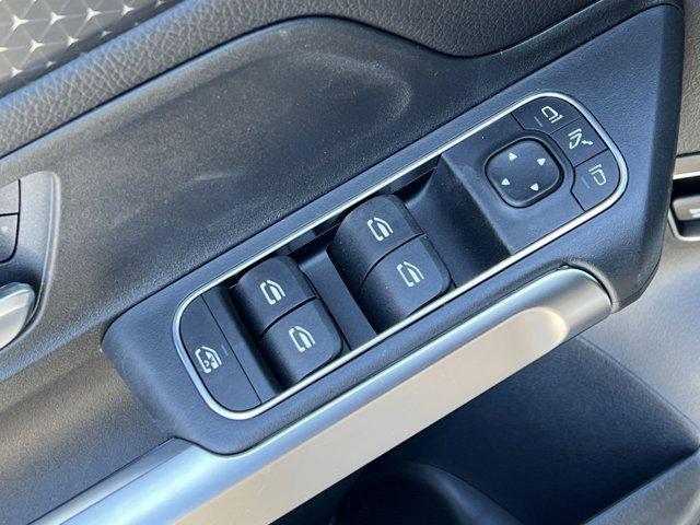 new 2026 Mercedes-Benz GLB 250 car, priced at $52,220