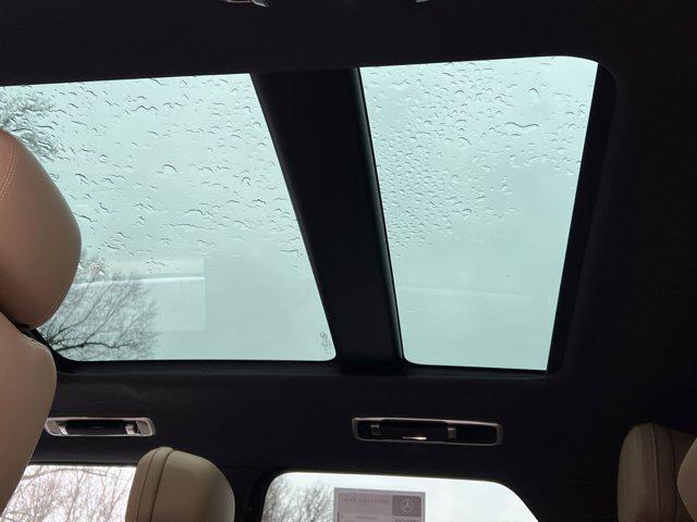 used 2025 Land Rover Range Rover Sport car, priced at $70,000