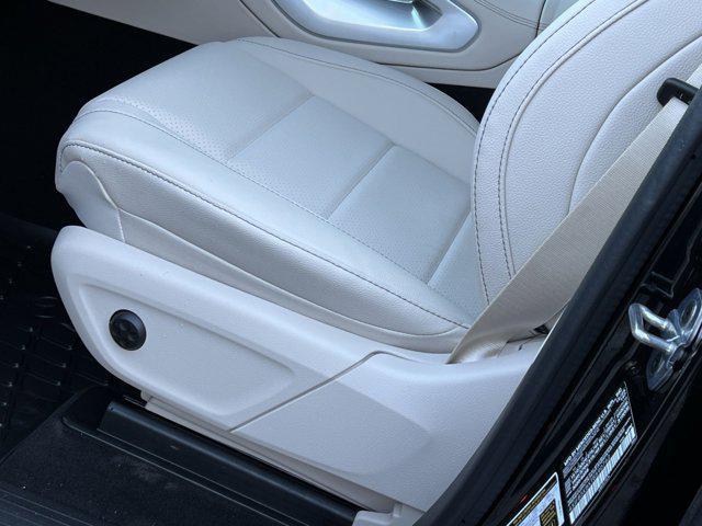 new 2026 Mercedes-Benz GLE 450 car, priced at $82,655