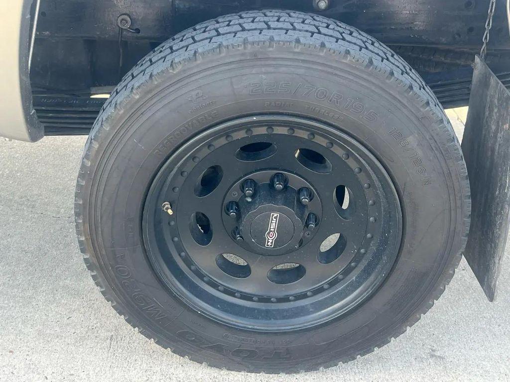 used 2002 Chevrolet Silverado 2500 car, priced at $28,980