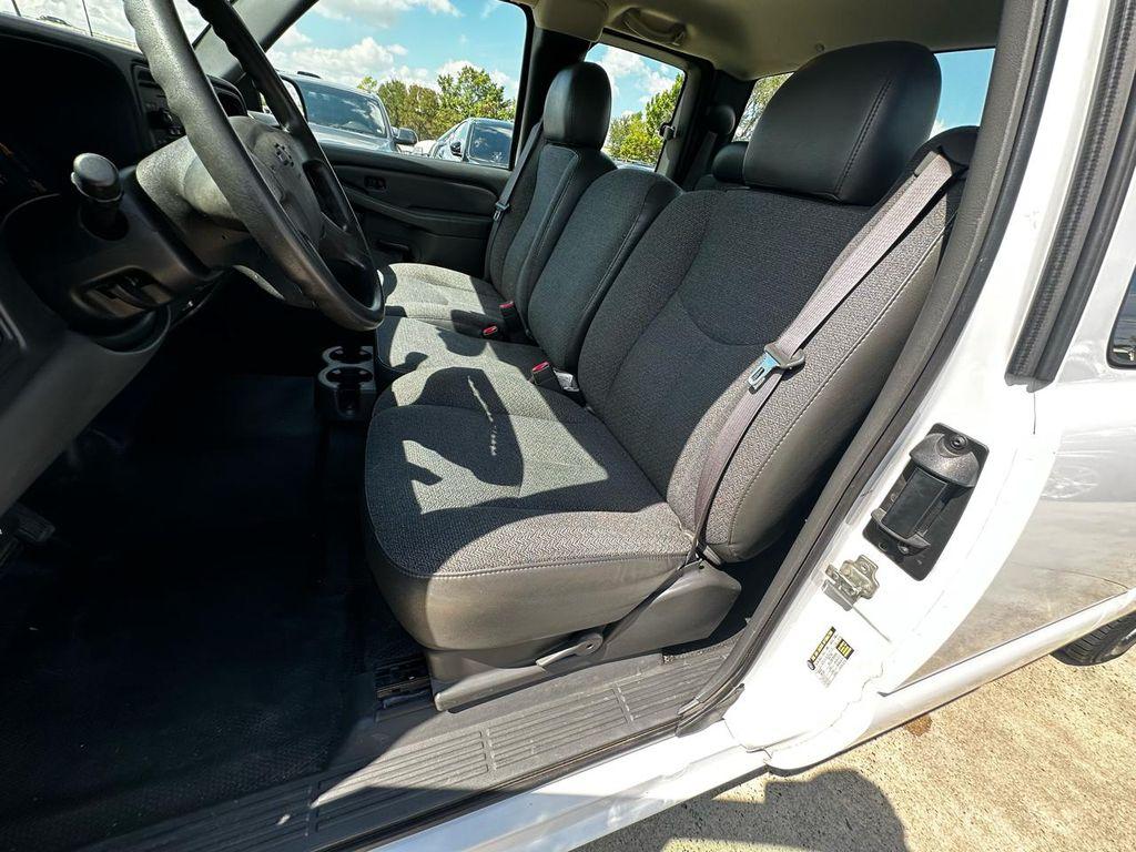 used 2005 Chevrolet Silverado 1500 car, priced at $13,500