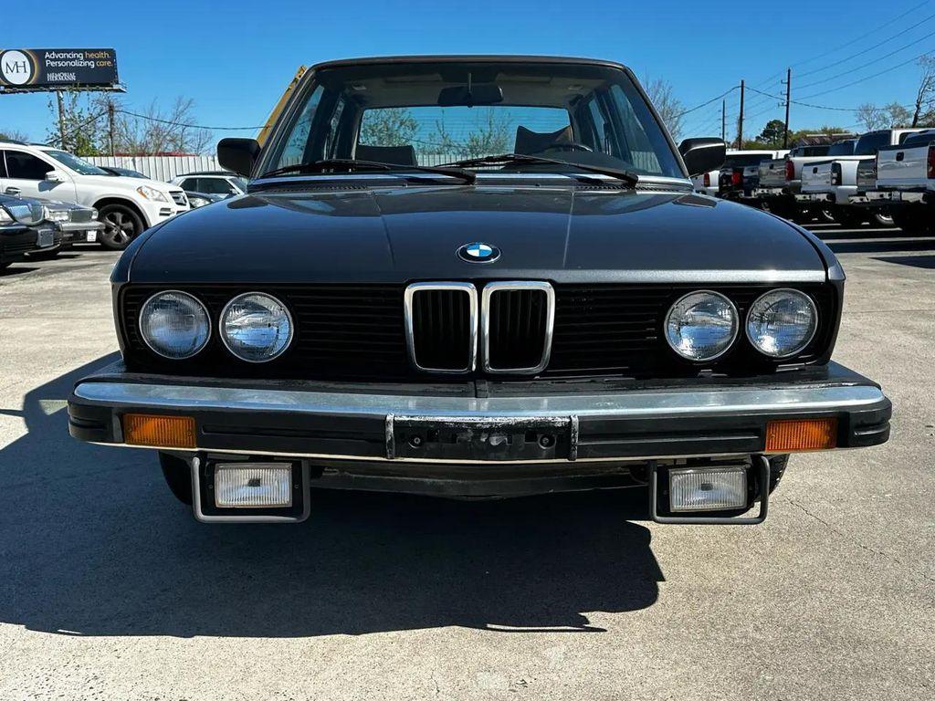 used 1982 BMW 528 car, priced at $15,980