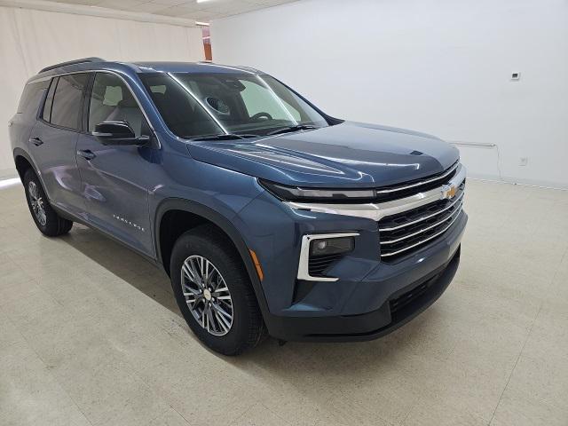 new 2026 Chevrolet Traverse car, priced at $43,888