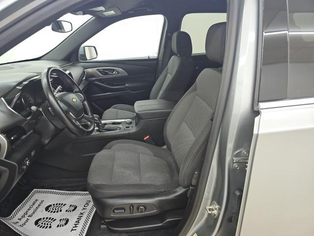 used 2023 Chevrolet Traverse car, priced at $26,479