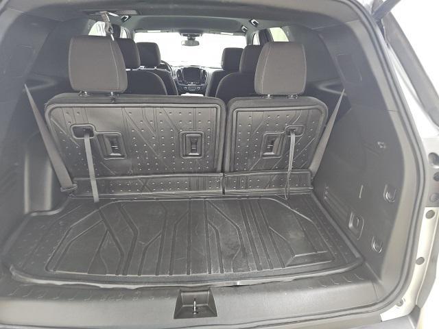 used 2023 Chevrolet Traverse car, priced at $26,479