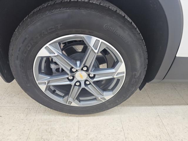 used 2024 Chevrolet Blazer car, priced at $26,882