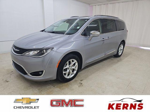 used 2020 Chrysler Pacifica car, priced at $15,865
