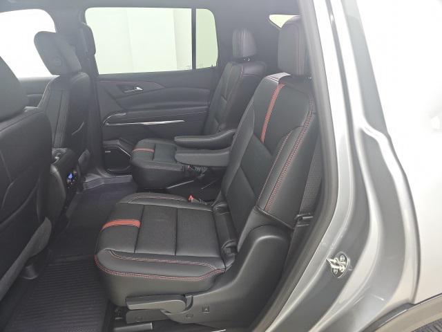 new 2026 Chevrolet Traverse car, priced at $59,550